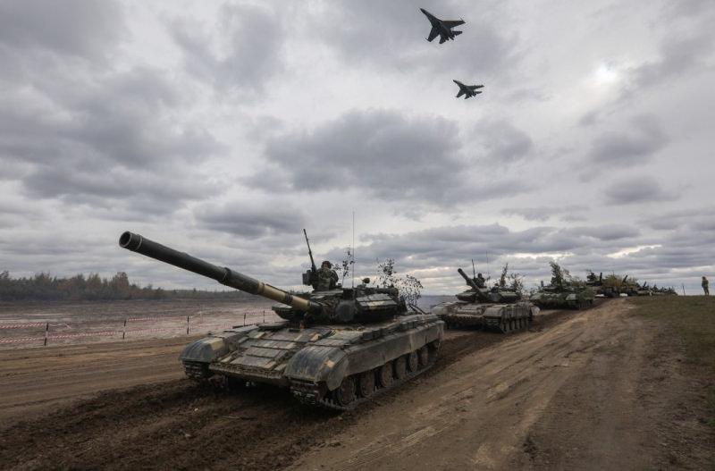 Ukrayna'da sıcak savaş riski artıyor.