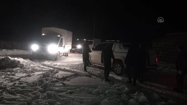 Siverek’te 20 eşek donmaktan kurtarıldı