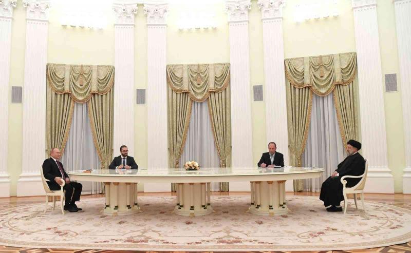 Rusya Devlet Başkanı Vladimir Putin ile İran Cumhurbaşkanı Reisi bir araya gelmişti.
