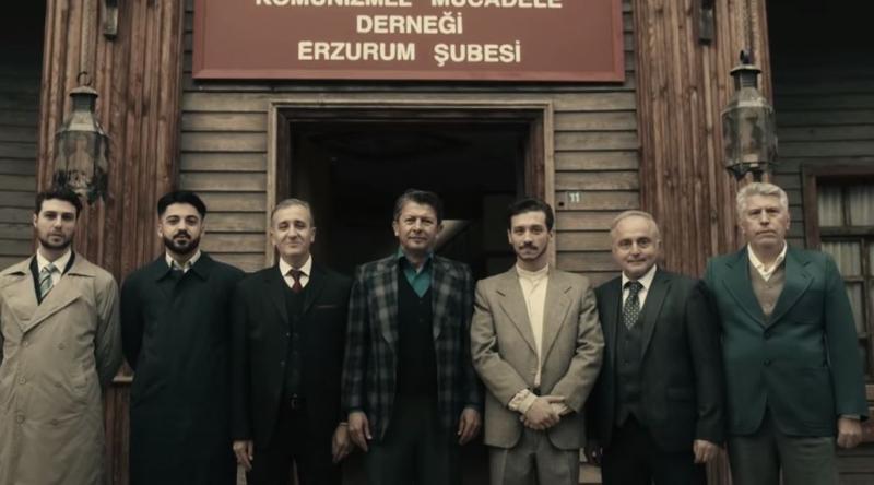 Amerikan ajanların Erzurum'da kurduğu Komünizmle Mücadele derneği, görüntüde Fettah Dahhak da var