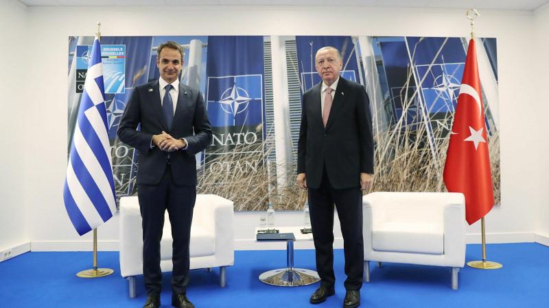 Miçotakis ve Erdoğan, NATO zirvesinde görüşmüştü