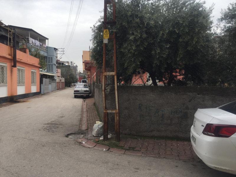 Adana’da öldüresiye dövüp evinin önüne bıraktılar, eşi tanıyamadı 
