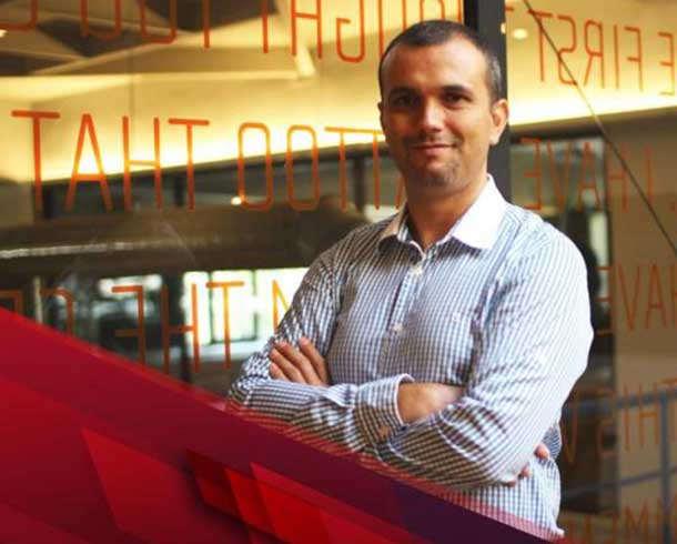 Arel Üniversitesi Öğretim Üyesi Doç. Dr. Cüneyt Dirican