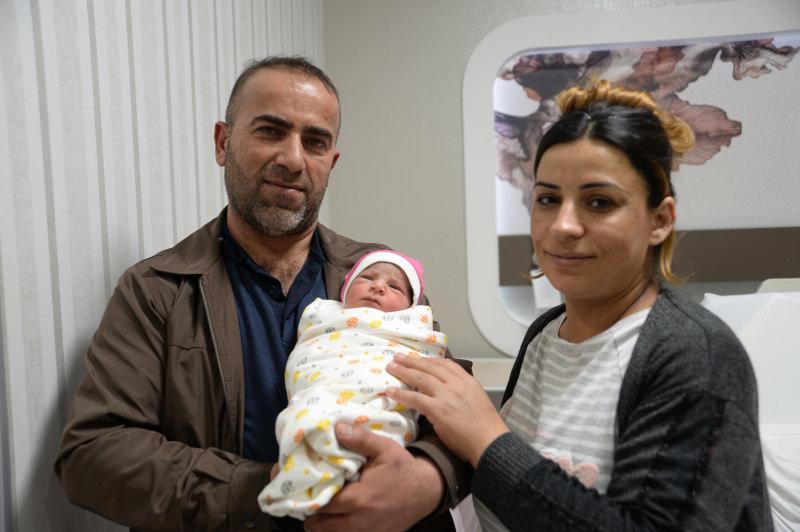 Antalya’da 22 yıl evlat hasreti çeken babanın doğum heyecanı 