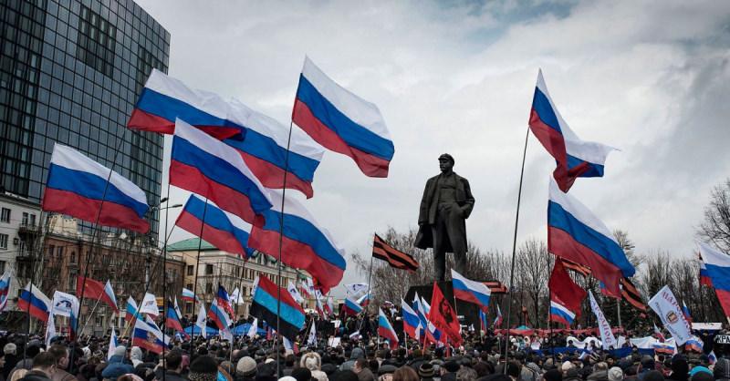 Donetsk'teki Rus yanlısı protestocular