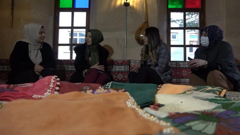 Elazığ’da kadınlar güçlerini birleştirdi, 'Anadolu Meleği' markasıyla satışa başladı   