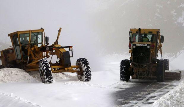 Muş’ta ulaşıma kar engeli, 53 köy yolu kapandı