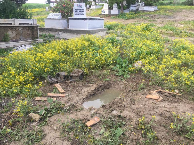 Adana’da korkunç olay! Mezarlığa gömülmüş cenin bulundu   