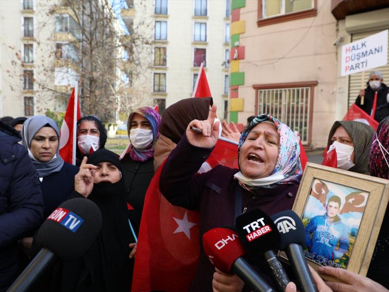 Diyarbakır Anneleri, Kılıçdaroğlu'na tepki gösterdi