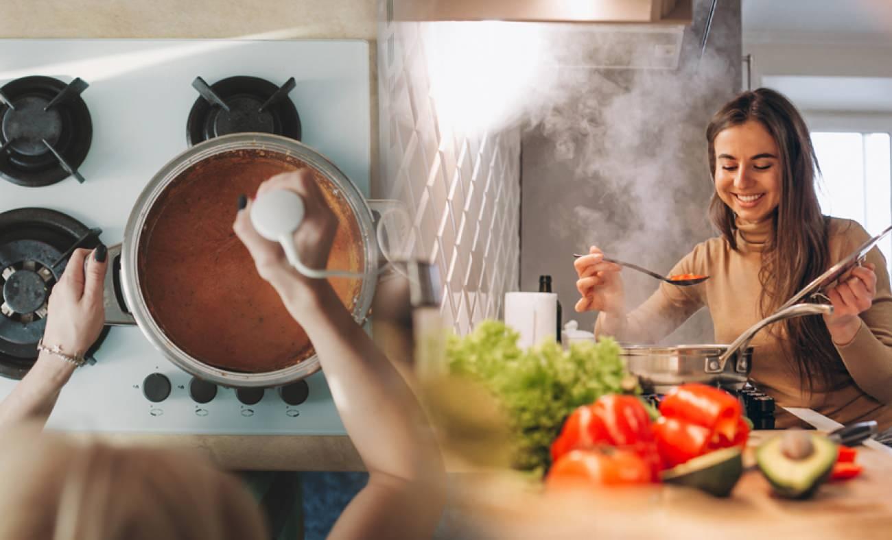 İftar i&ccedil;in en kolay &ccedil;orba tarifleri! Tadına doyum olmayacak enfes &ccedil;orbalar...