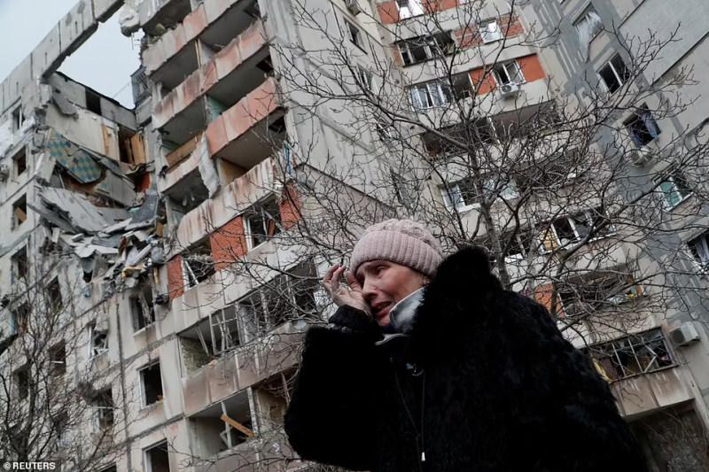 Kiev'de vuralan bir apartman