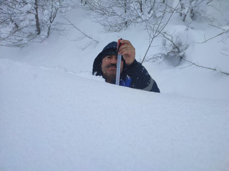 Ordu’da kar boyu aştı! 1.5 metreye ulaştı 