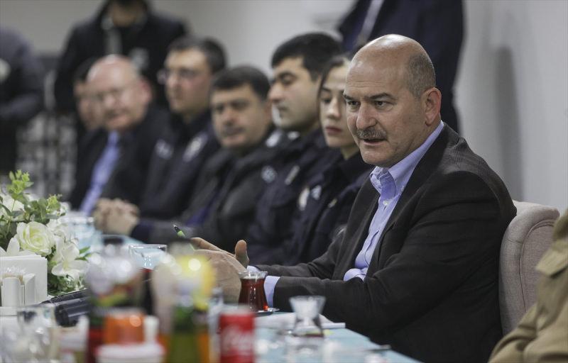  İçişleri Bakanı Soylu, Ankara’da emniyet mensuplarıyla ilk sahurunu yaptı  