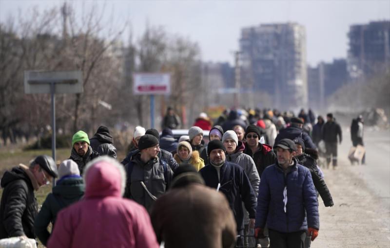 sivillerin ve yabancı vatandaşların Mariupol'den Zaporijya'ya tahliyesi için ek bir insani koridor açılacak