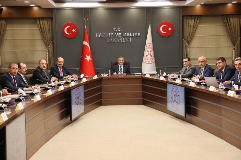 Bakan Nebati'den enflasyonla mücadele için kararlılık mesajı