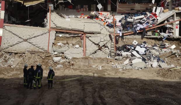 Erciş’te temel kazısı sırasında kaza! İş yerinin duvarı çöktü  