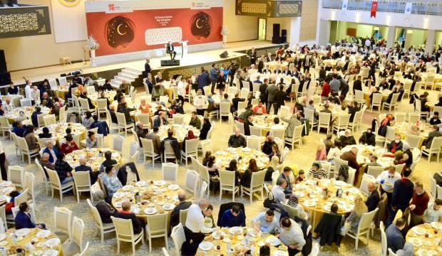 Ankara’da 15 Temmuz şehit aileleri ve gazileri iftar sofralarında buluştu