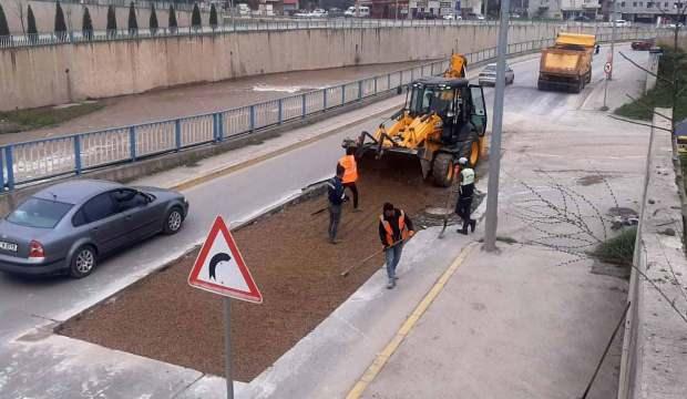 Kocaeli Büyükşehir Belediyesi kendi ürettiği asfaltı kullanıyor   