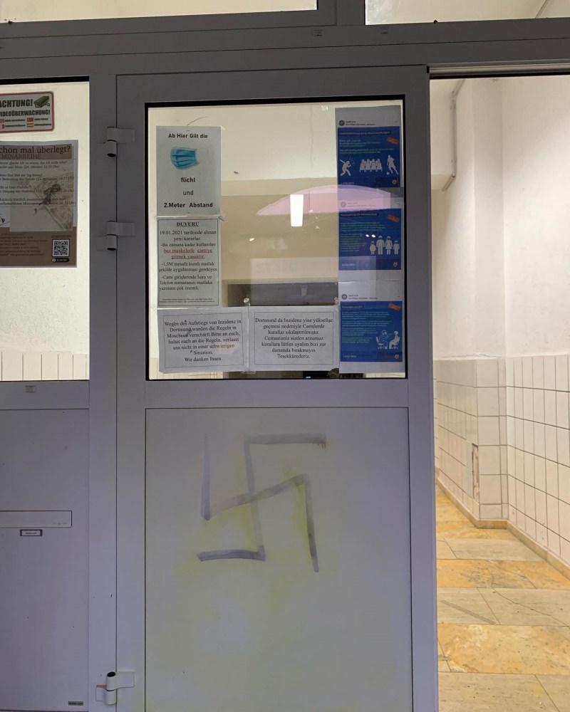 v3DUR 1650013931 9767