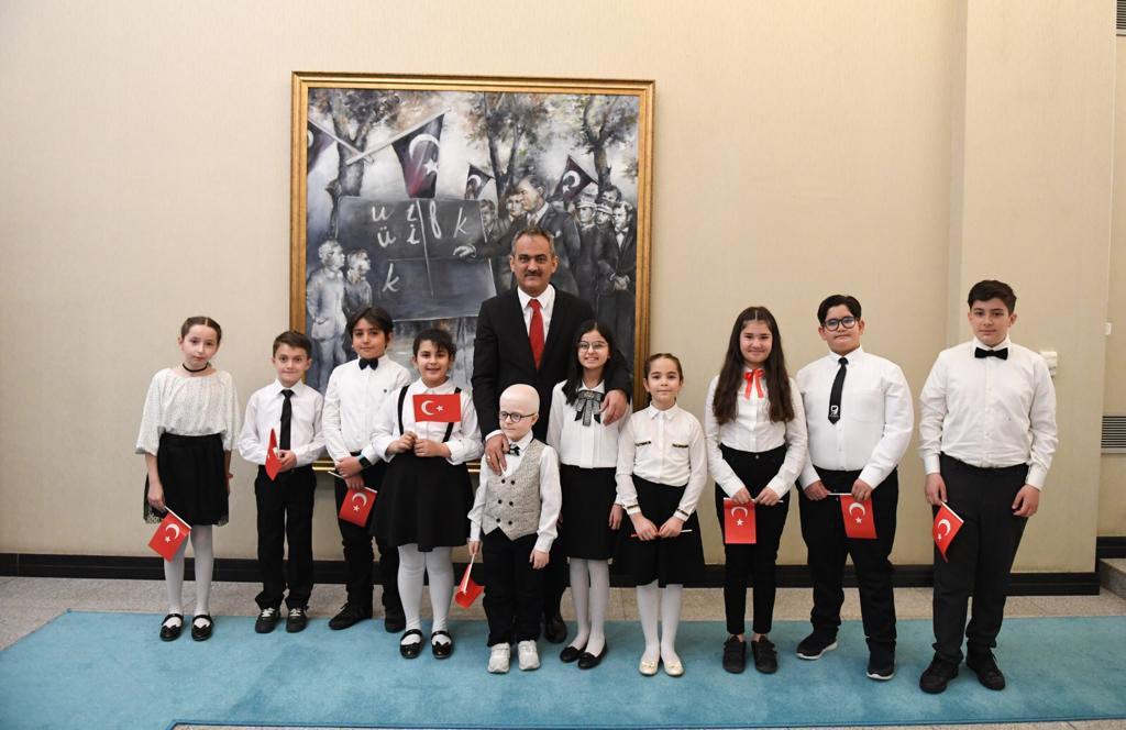 WWRFW 1650710033 0979