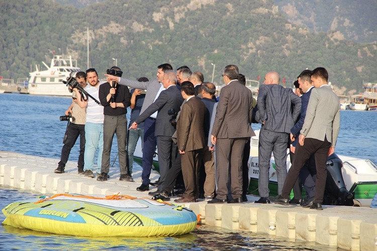 Bakan Kurum: Yangın fırsatçılarına müsaade etmeyeceğiz