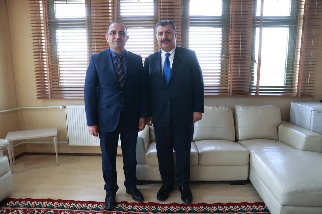 Sağlık Bakanı Fahrettin Koca ve Haber7 Genel Yayın Yönetmeni Osman Ateşli