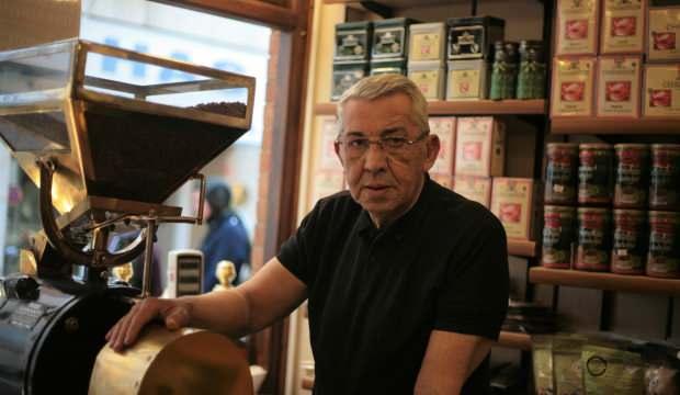 Eskişehir’de 77 yıldır deden toruna kahve satıyorlar
