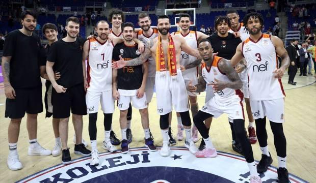 Galatasaray Nef yarı finale yükseldi!