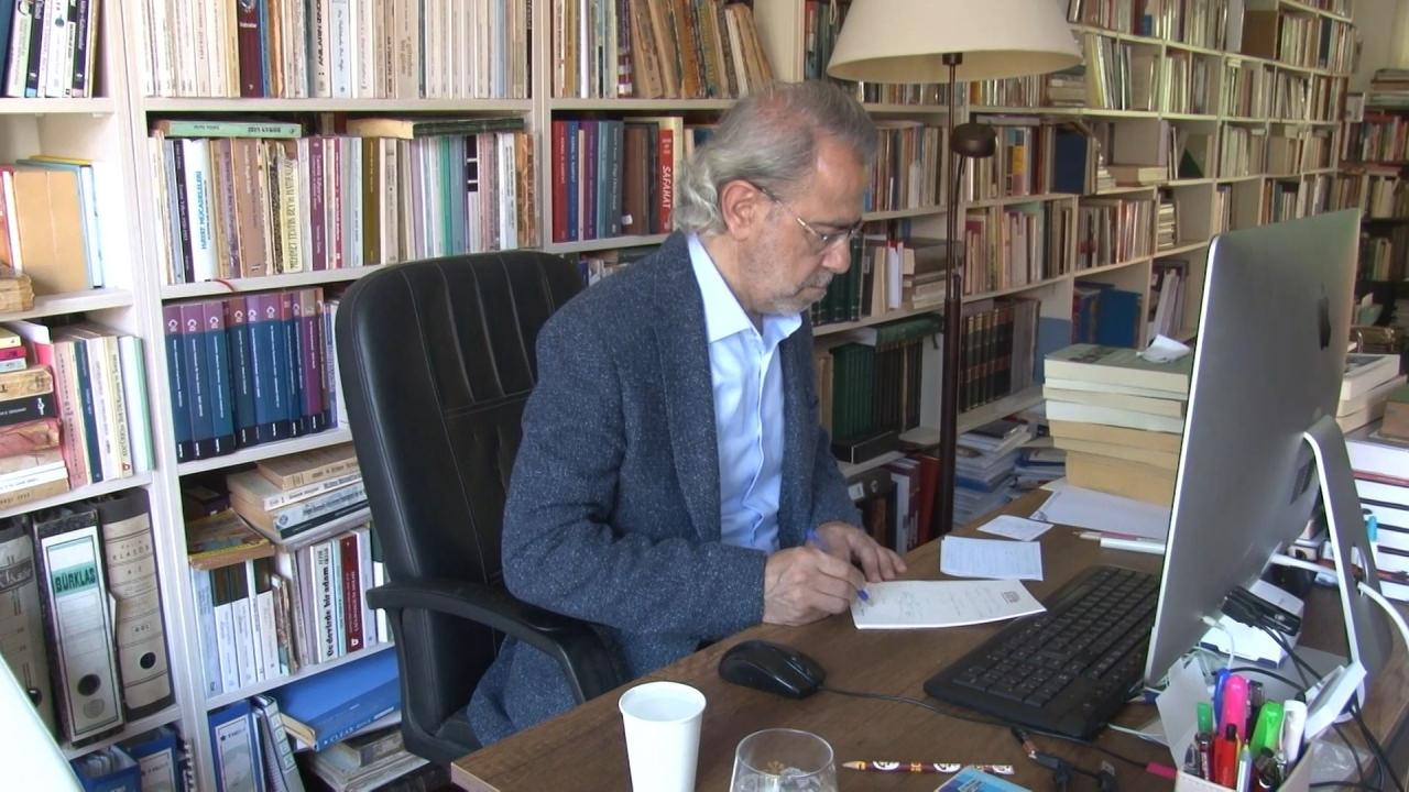 Yazar Mustafa Armağan