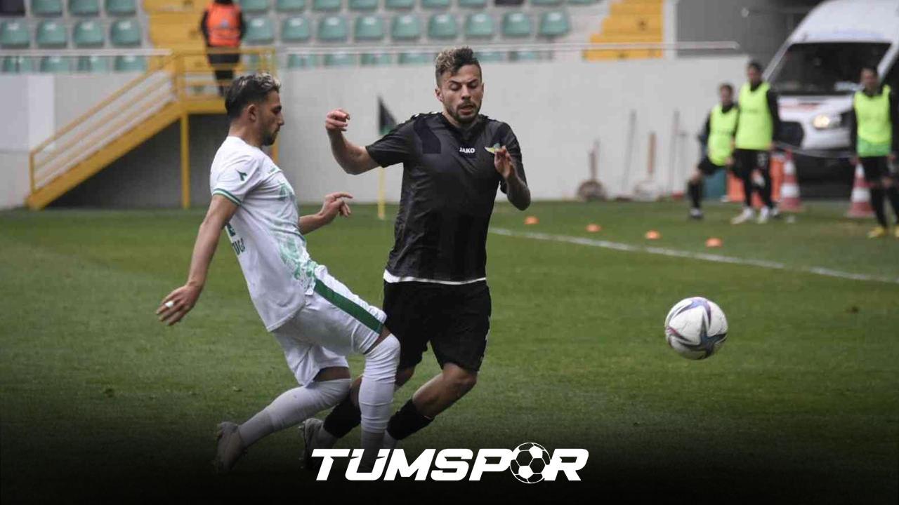Önümüzdeki sezon TFF 3. Lig'de mücadele edecek Akhisar Belediyespor'un Kırşehir'le oynadığı maç