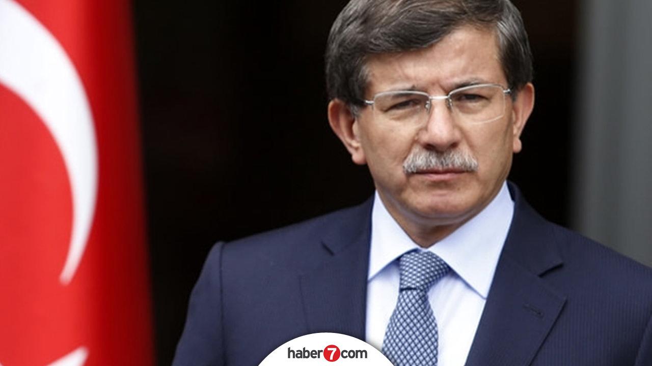 Türkiye Cumhuriyeti'nin eski Dışişleri Bakanı Profesör Doktor Ahmet Davutoğlu