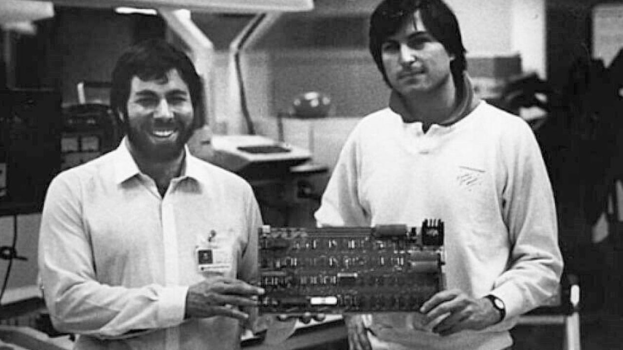  Steve Jobs ve Steve Wozniak