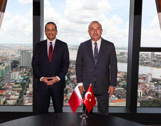 Bakan Çavuşoğlu ve Katar Dışişleri Bakanı Muhammed Bin Abdurrahman Al Sani