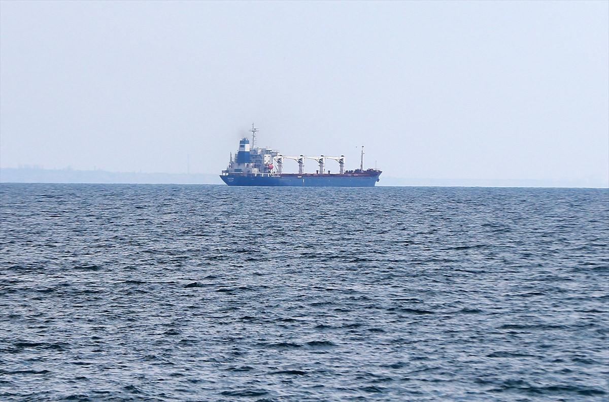 Milli Savunma Bakanlığı (MSB), tahıl sevkiyatı anlaşması kapsamında ilk geminin Odessa Limanı'ndan hareket ettiğini ve yarın İstanbul'da olacağını bildirdi.