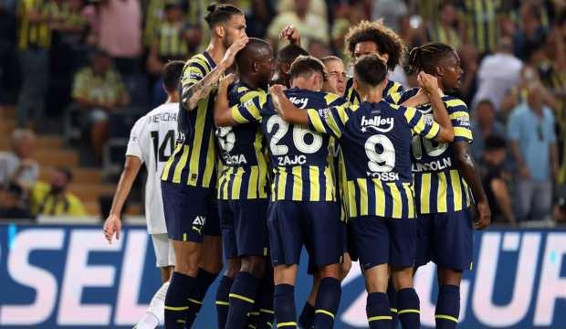 Fenerbahçe Kadıköy'de tur kapısını araladı!