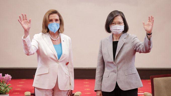 Pelosi ve Tayvan lideri