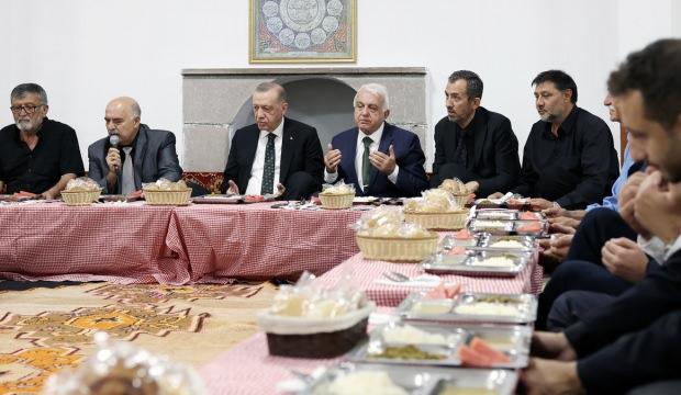 Erdoğan'ın ziyaret ettiği cemevinin dedesi Öz: Kaos planına karşı daha sıkı sarılalım