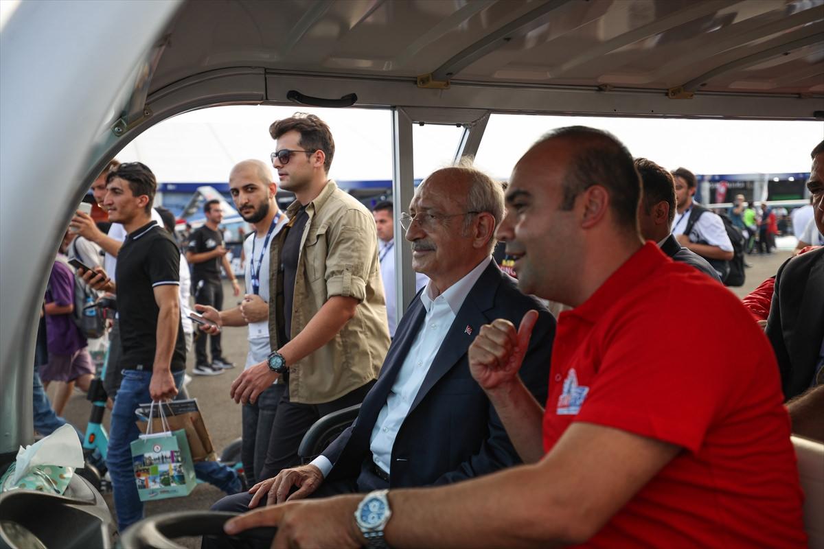 CHP lideri Kemal Kılıçdaroğlu TEKNOFEST'te