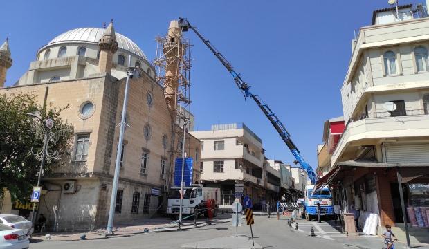 Şanlıurfa’da çatlakları nedeniyle tehlike saçan minare onarılıyor