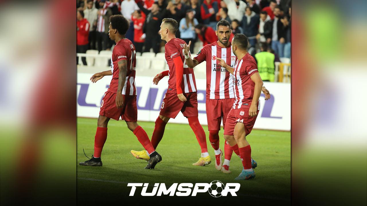 Sivasspor'un Slavia Prag karşısındaki gol sevinci
