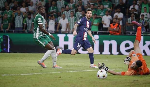 Messi yeni rekorunu kırdı! PSG 3 golle kazandı