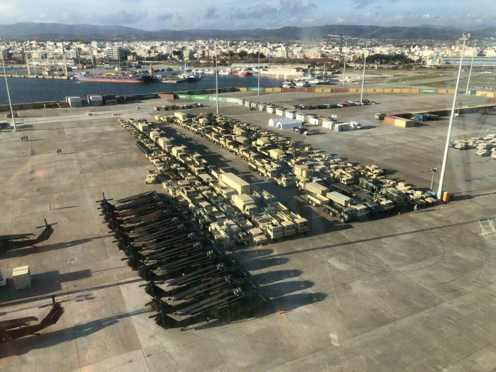 Dedeağaç'a gönderilmiş olan ABD askeri araçları