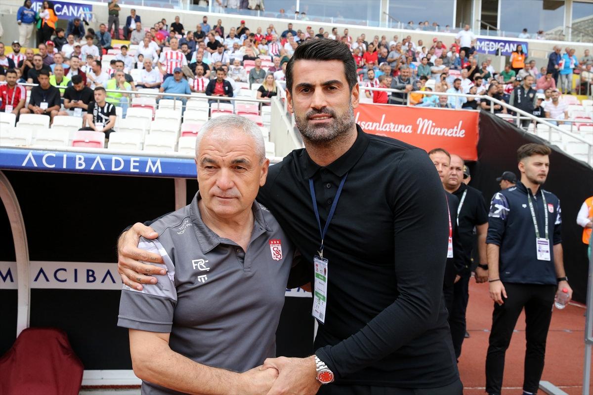 Hatayspor'un yeni Teknik Direktörü Volkan Demirel yönetimindeki ilk maçına çıktı.
