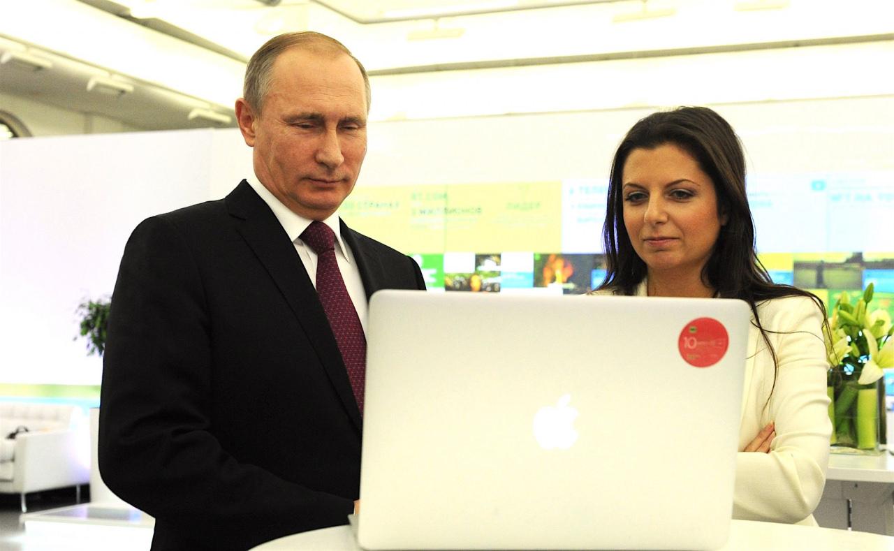 Vladimir Putin ile Margarita Simonyan