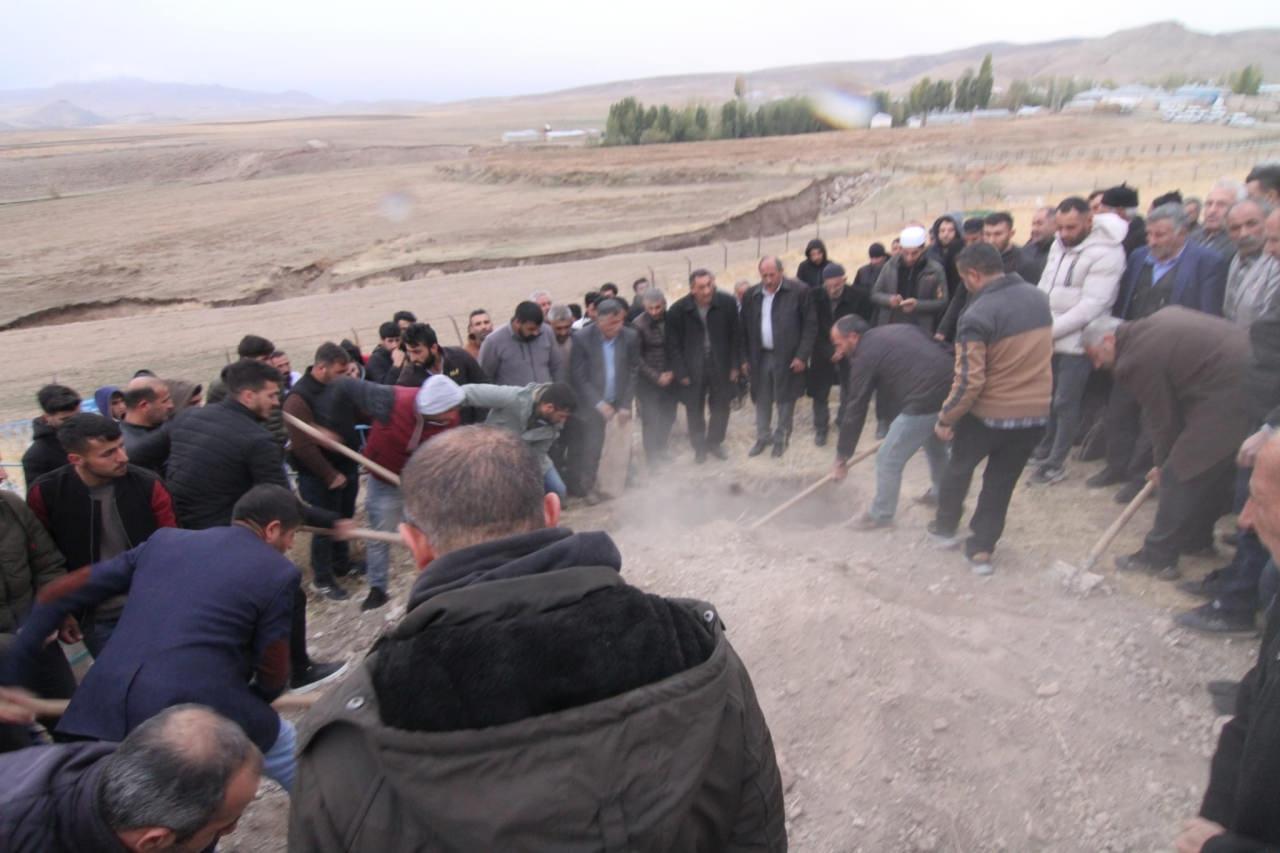 Ağrı'daki kazada ölen Serhat Bayraktutan