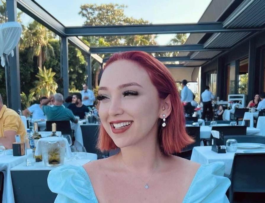Antalya'da otomobilin çarptığı motosiklet sürücüsü genç kız Hatice Erdem