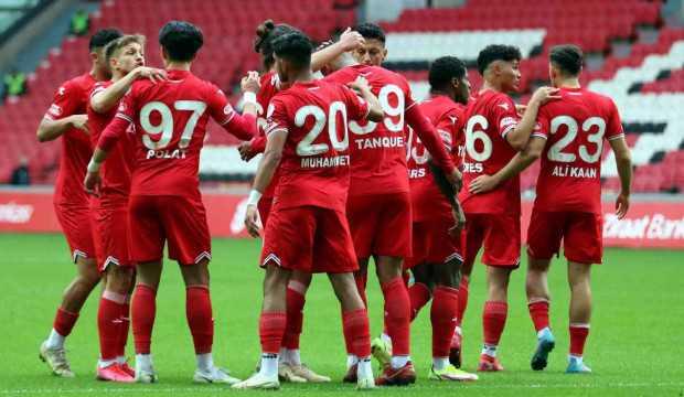 Samsunspor gol şovla turladı