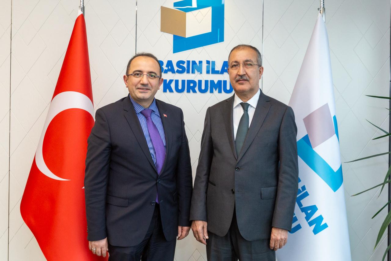 Haber7 Genel Yayın Yönetmeni Osman Ateşli ve BİK Genel Müdürü Cavit Erkılınç.