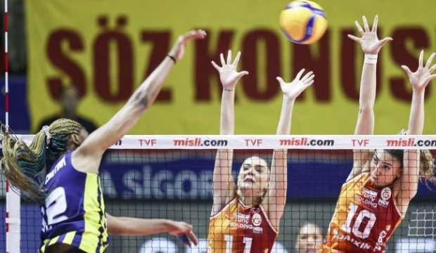 Fenerbahçe Opet, derbide Galatasaray'a şans tanımadı