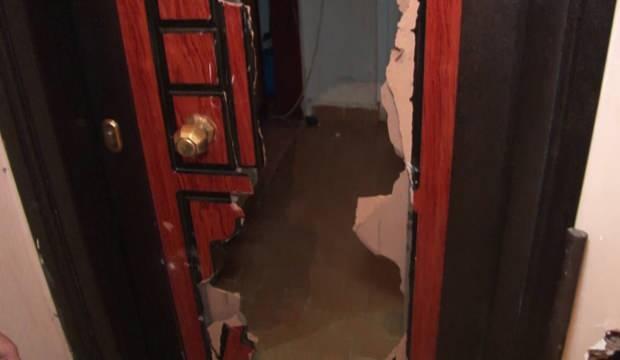İstanbul'da ev sahibinden zam dehşeti! Kiracısının kapısını balyozla kırıp, evi dağıttı